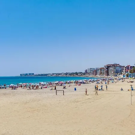 Apartment Flat 3 Minutes From Naufragos *